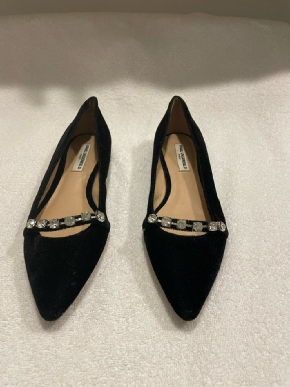 RARE Karl Lagerfeld Women's Colette 2 Diamond Studded Flat Black Velvet Size 36